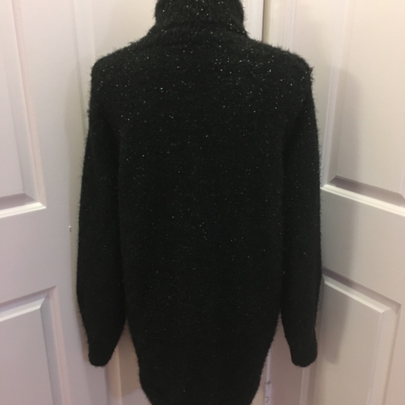 H & M Stylish Fuzzy Sparkle Sweater EUC! - Picture 5 of 8